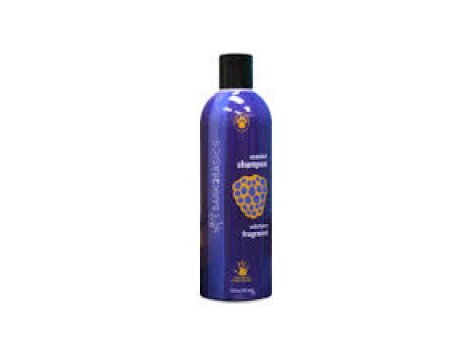 Bark 2 Basics Wild Berry Shampoo 16 oz